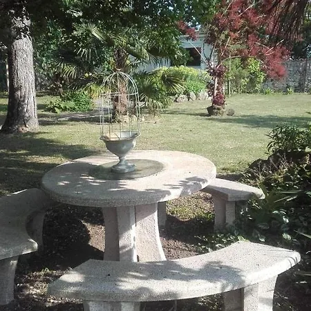 Casa di campagna De La Laigne Allas-Bocage